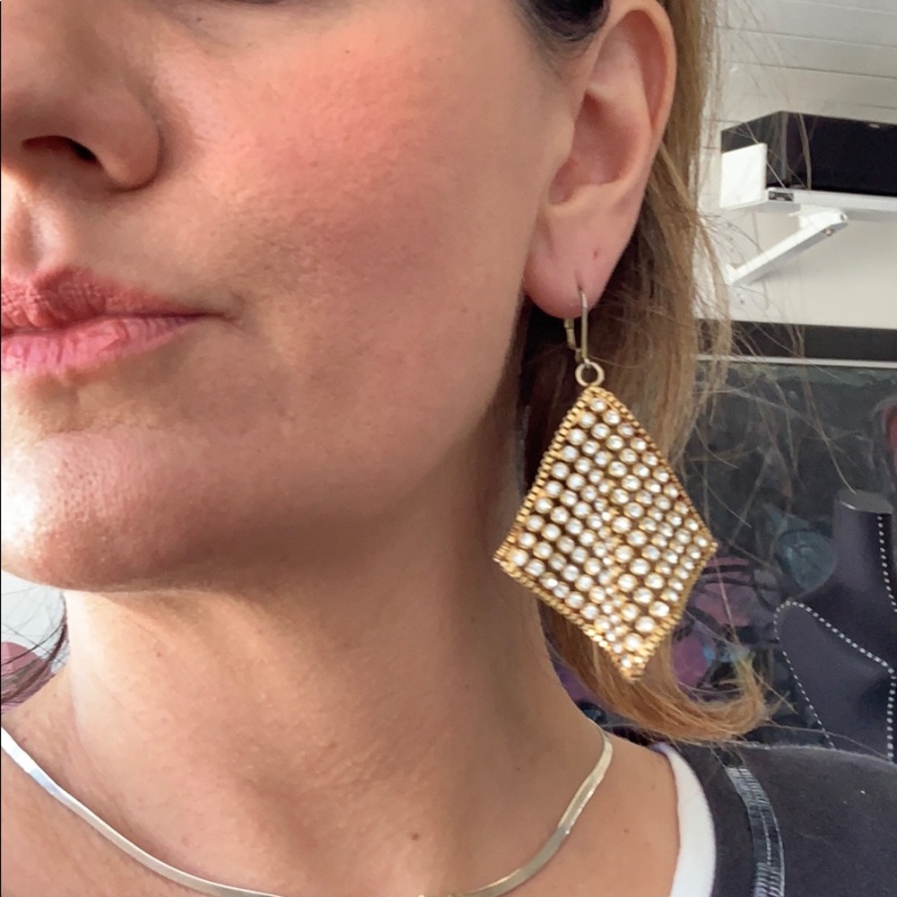 Earings - Picture 3 of 6